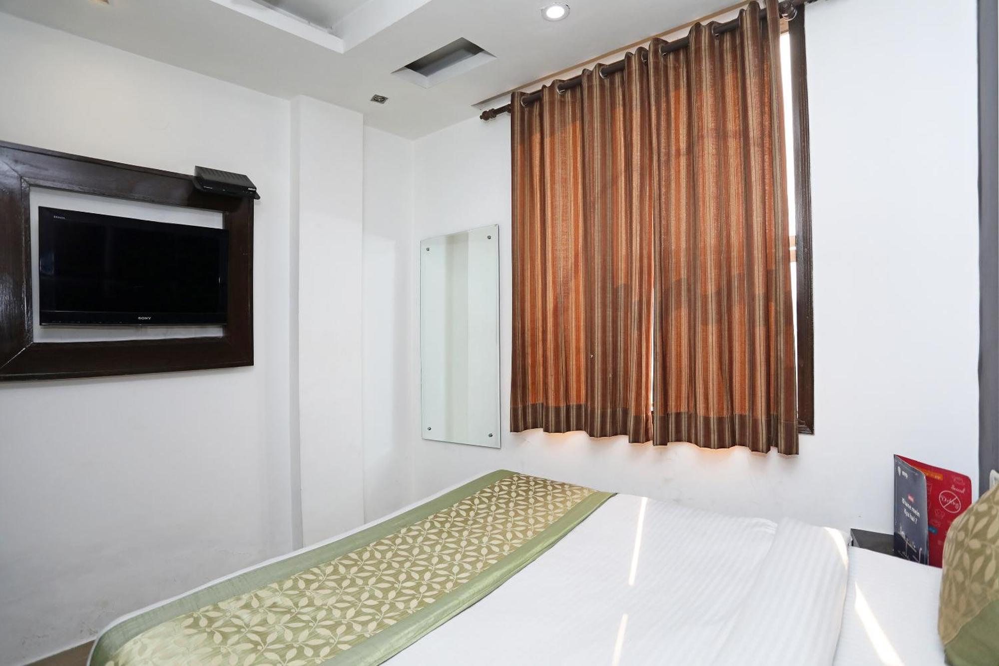 Hotel O Cg International New Delhi Exterior photo